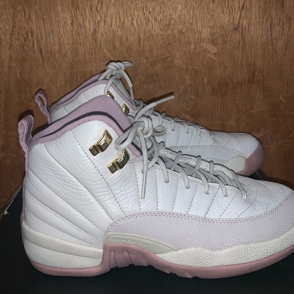jordan 12 retro heiress plum fog